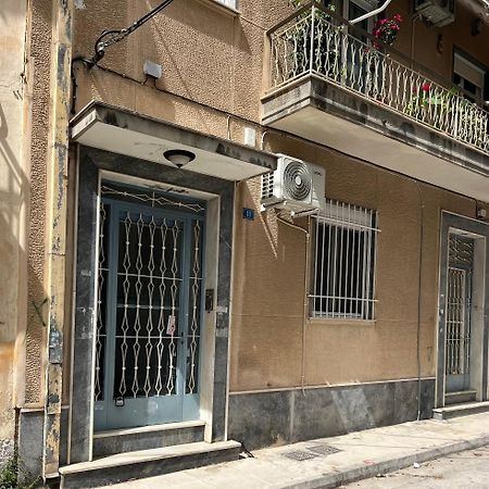 Ζεστή Φωλίτσα Στο Κέντρο. Apartment Athens Exterior photo