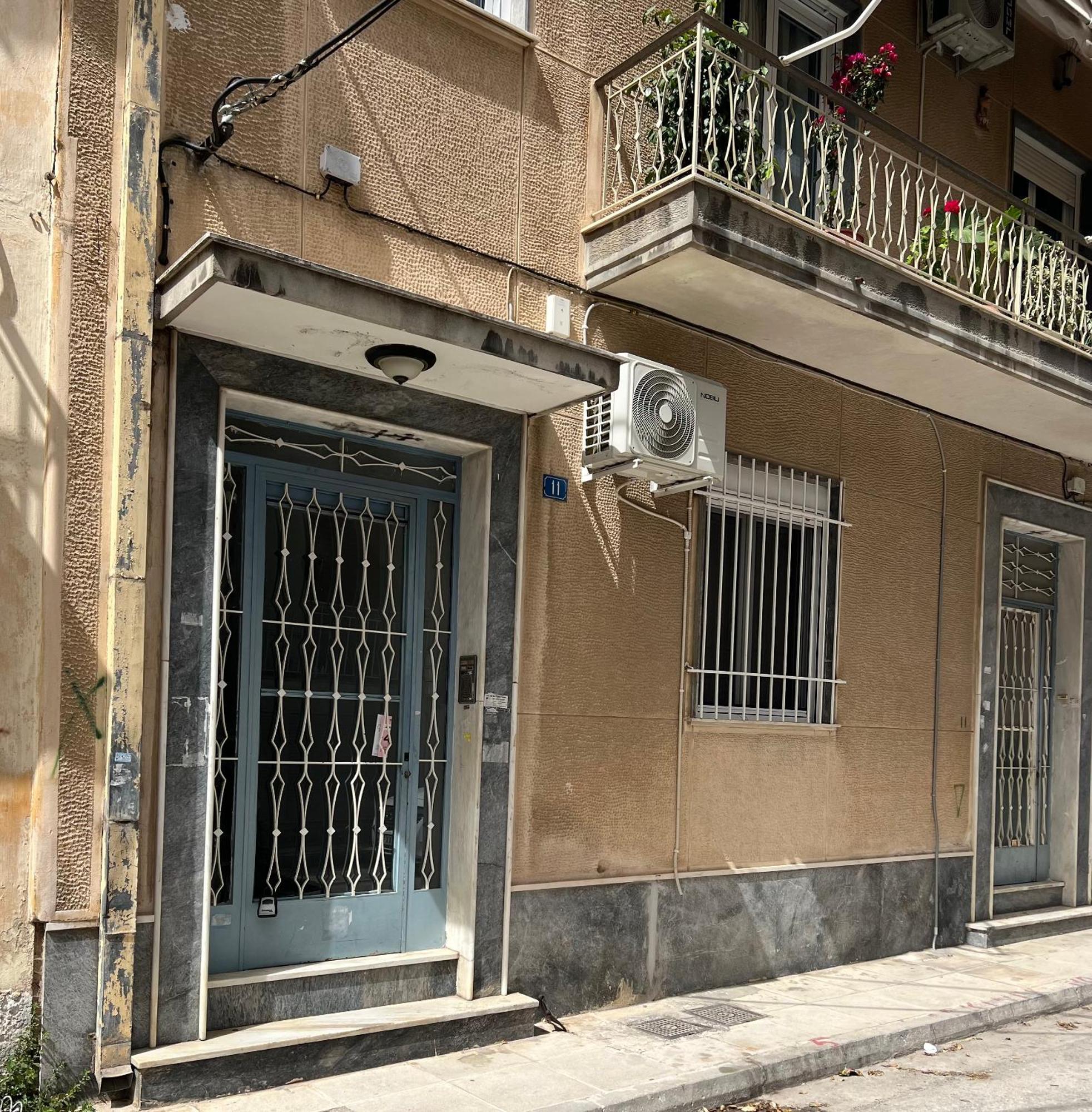 Ζεστή Φωλίτσα Στο Κέντρο. Apartment Athens Exterior photo